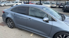Toyota Corolla 1.8 VVT-i Hybrid Design 4dr CVT Hybrid Saloon